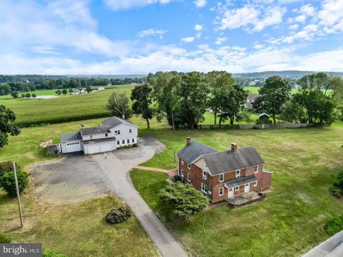 576 Street Road, COCHRANVILLE, PA, 19330 | Card Image