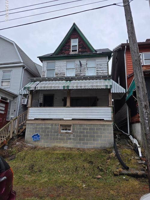 919 3rd Ave, Altoona, PA, 16602-3703 | Card Image