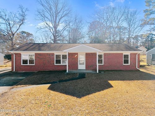 2706 Country Club Rd, Jacksonville, NC, 28546-8605 | Card Image