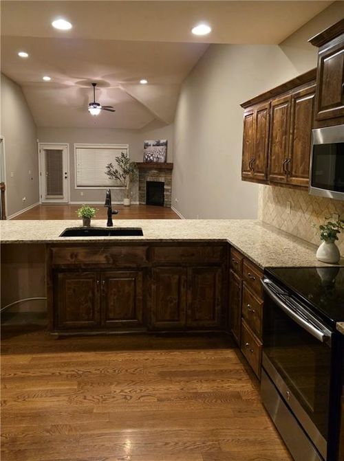 14838 Ashmont Ln, Smithville, MO, 64089-7828 | Card Image