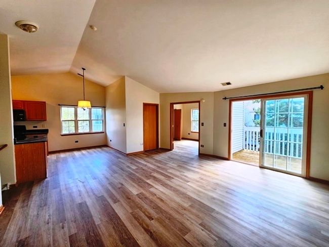 UNIT-204 - 2212 Waterleaf Ct, Condo with 2 bedrooms, 2 bathrooms and 1 parking in Naperville IL | Image 17