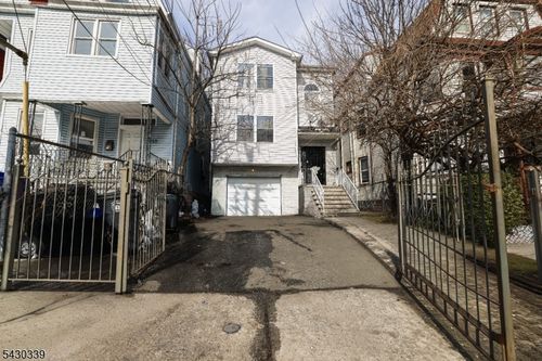 297 Avon Ave, Newark, NJ, 07108-1548 | Card Image