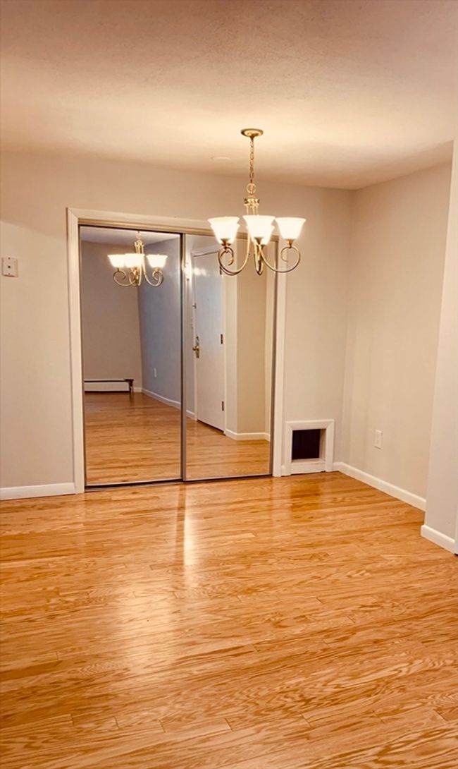 APT-7 - 5 Woodsum Dr, Condo with 2 bedrooms, 1 bathrooms and 1 parking in Braintree MA | Image 5
