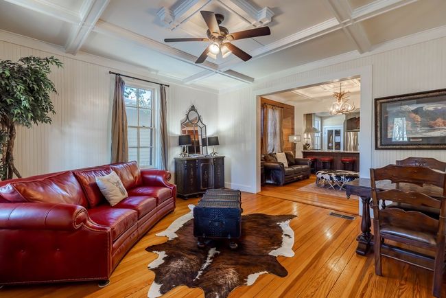 514 W Austin St, Home with 2 bedrooms, 2 bathrooms and null parking in Fredericksburg TX | Image 21