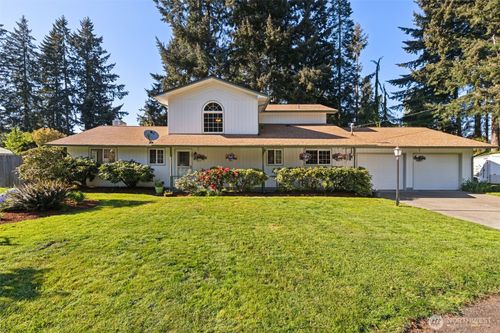 6816 4th Way Se, Olympia, WA, 98503-1406 | Card Image