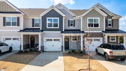 313 Rodessa Ln, Travelers Rest, SC, 29690-9826 | Card Image