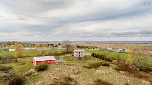 {{alt}} | Card Image