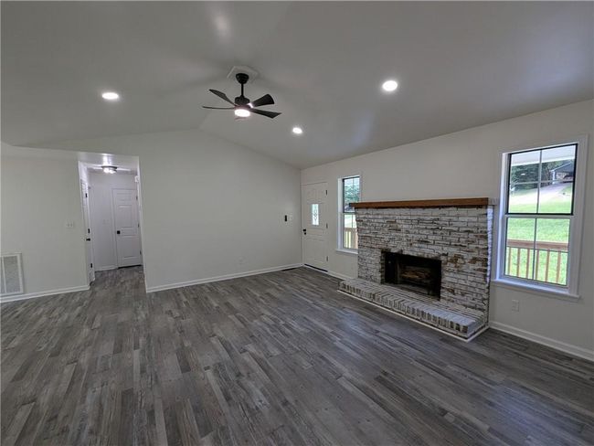 5019 Bird Rd, House other with 3 bedrooms, 2 bathrooms and 1 parking in Gainesville GA | Image 9