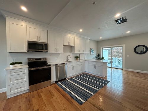 a-10 Windsor Street, Worcester, MA, 01605 | Card Image