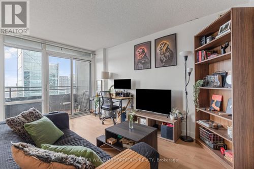3711-25 Telegram Mews, Toronto, ON, M5V3Z1 | Card Image