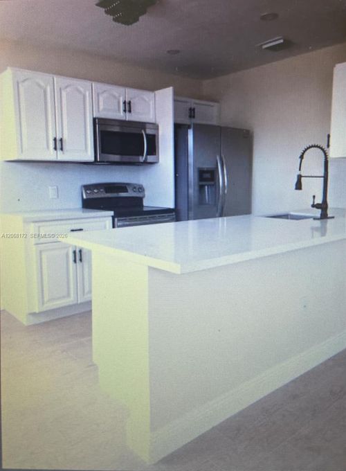 1531 N 70th Ter, Hollywood, FL, 33024-5436 | Card Image