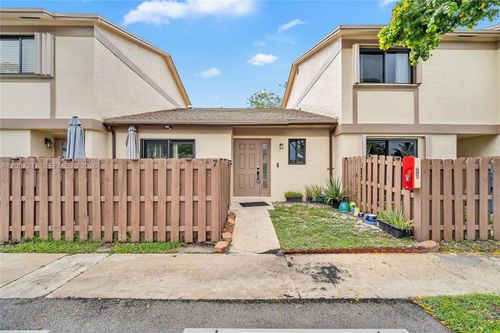 7-2950 Nw 106th Ave, Sunrise, FL, 33322-1032 | Card Image