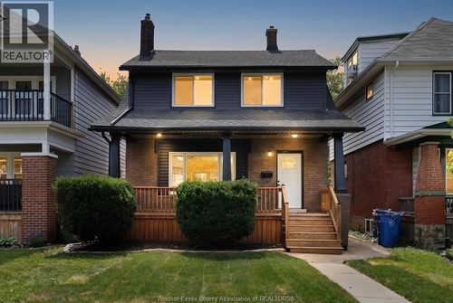859 Moy Ave, Windsor, ON, N9A2N7 | Card Image