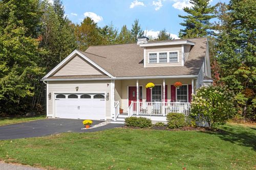 10 Natures View Dr, Laconia, NH, 03246-6002 | Card Image