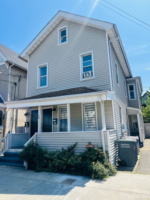 67 Maplewood Ave, Bridgeport, CT, 06604-2626 | Card Image