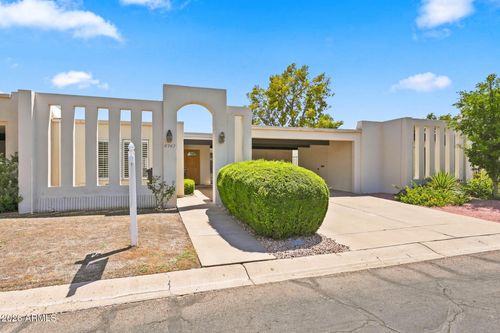 8767 E Via De Dorado, Scottsdale, AZ, 85258-4043 | Card Image