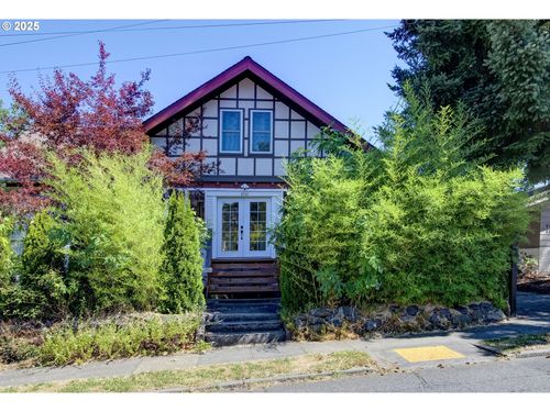 6541 E Burnside St, Portland, OR, 97215-1355 | Card Image