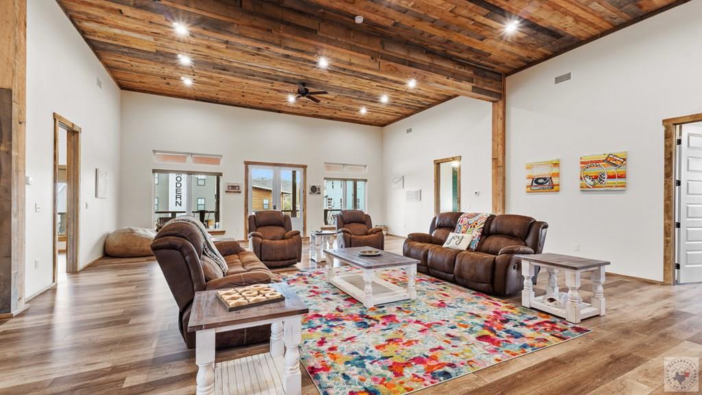 Residential in Glenwood 3