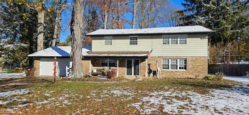 3523 Woodhaven Ln, Lima, OH, 45806-1233 | Card Image