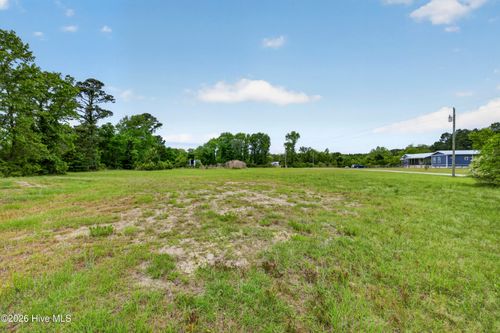 136 Shark Ldg, Hampstead, NC, 28443-7844 | Card Image