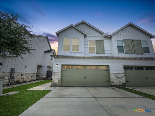 256 Sapphire, New Braunfels, TX, 78130-4567 | Card Image