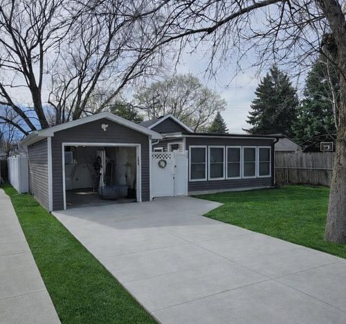 7520 33rd Ave, Kenosha, WI, 53142-4434 | Card Image