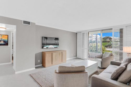 103-139 Sunrise Ave, Palm Beach, FL, 33480-3962 | Card Image