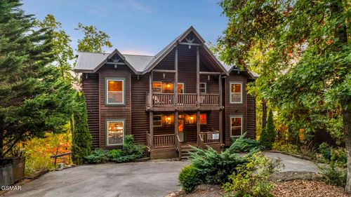 1960 Blackthorn Trail, Sevierville, TN, 37876 | Card Image