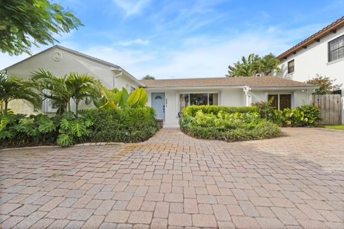 218 Alpine Rd, West Palm Beach, FL, 33405-4726 | Card Image