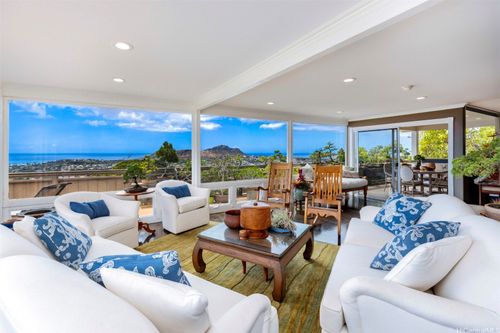 apt-a-1617 Paula Dr, Honolulu, HI, 96816-4366 | Card Image