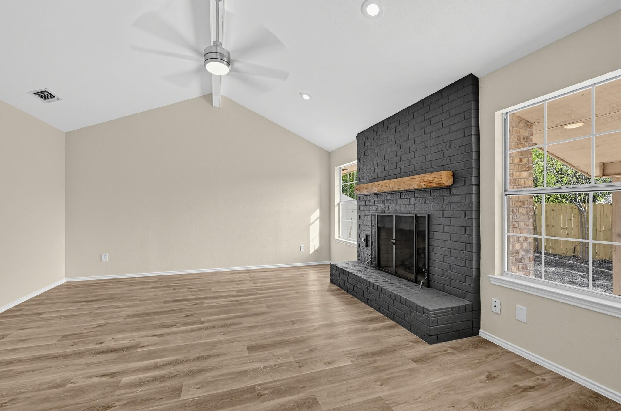 Residential Lease in Georgetown 4