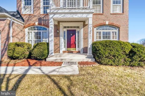 22801 Timber Creek Ln, Clarksburg, MD, 20871-4001 | Card Image