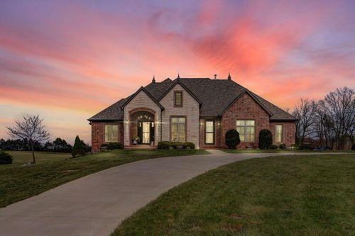 336 Penner Ln, Ozark, MO, 65721-8022 | Card Image