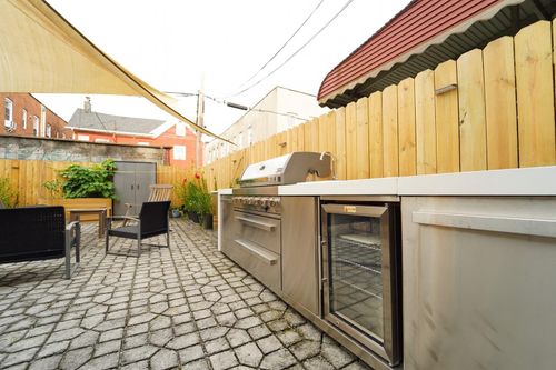 95 Wyona St, Brooklyn, NY, 11207-3164 | Card Image