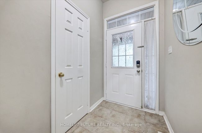 123 Silverwood Cir, House attached with 4 bedrooms, 4 bathrooms and 1 parking in Ajax ON | Image 5
