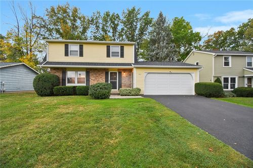 461 Pebbleview Dr, Greece, NY, 14612-4156 | Card Image