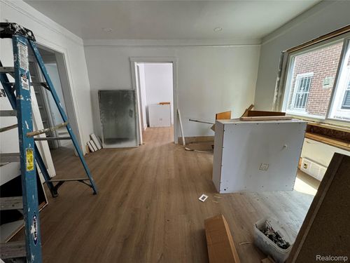 12350 Cloverlawn St, Detroit, MI, 48204-1015 | Card Image