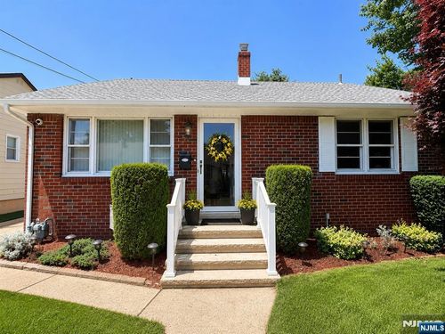 15 Ford St, Lodi, NJ, 07644-3503 | Card Image