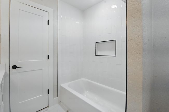 7716 La Risa Dr, House other with 4 bedrooms, 4 bathrooms and null parking in Dallas TX | Image 28