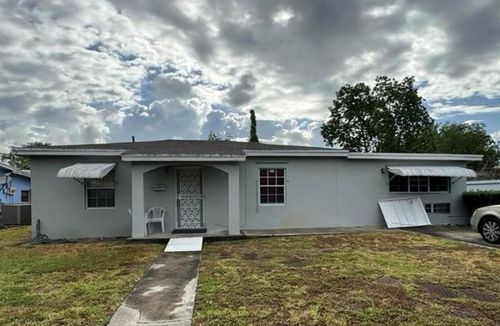 91 Bahman Ave, Opa-Locka, FL, 33054-3007 | Card Image