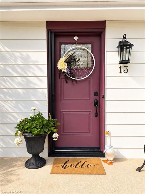 13 Carolina Dr, Brantford, ON, N3R1X6 | Card Image