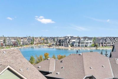 1403 - 11 Mahogany Row Se, Condo with 2 bedrooms, 2 bathrooms and 1 parking in Calgary AB | Image 1