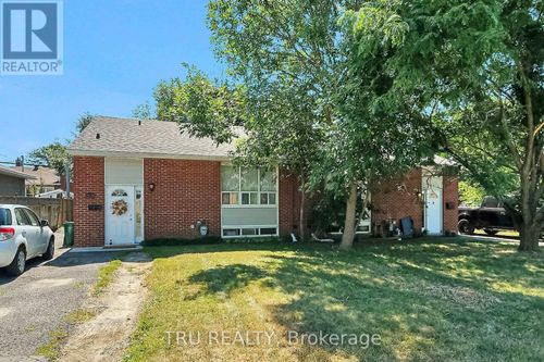 a-2428 Iris St, Ottawa, ON, K2C1C6 | Card Image