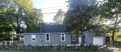 33 Mailler Ave, Cornwall, NY, 12518-1319 | Card Image
