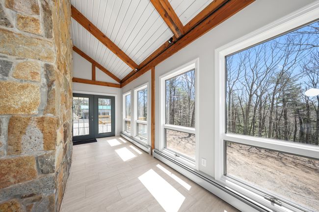254 Wright Rd, House other with 3 bedrooms, 2 bathrooms and 12 parking in Collinsville CT | Image 10