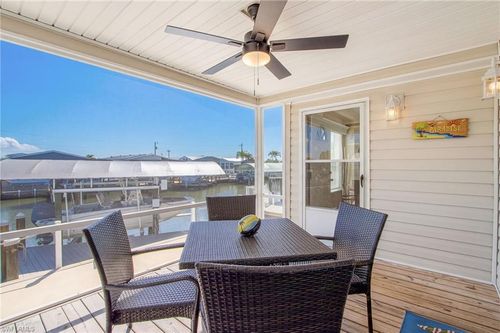 3098 Sloop Ln, ST. JAMES CITY, FL, 33956-2318 | Card Image