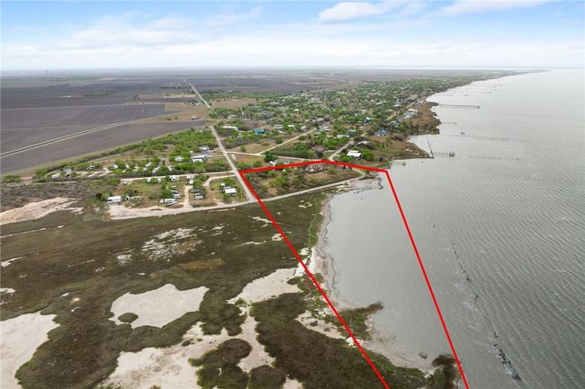 201 Copano Bay Dr, House other with 3 bedrooms, 2 bathrooms and null parking in Bayside TX | Image 5