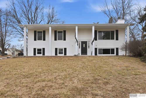 2012 Scott Ave, Tekamah, NE, 68061-1902 | Card Image