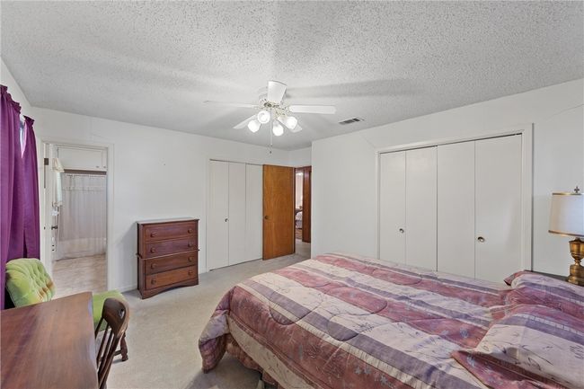 524 E Avenue D, House other with 4 bedrooms, 4 bathrooms and 2 parking in Rosebud TX | Image 9