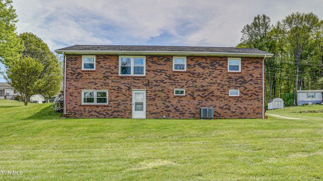 683 Ridge Dr, House other with 3 bedrooms, 2 bathrooms and null parking in Piney Flats TN | Image 36
